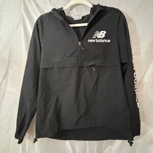 New Balance Black Half Zip Windbreaker Hoodie Logo Sleeve Pullover Size Medium